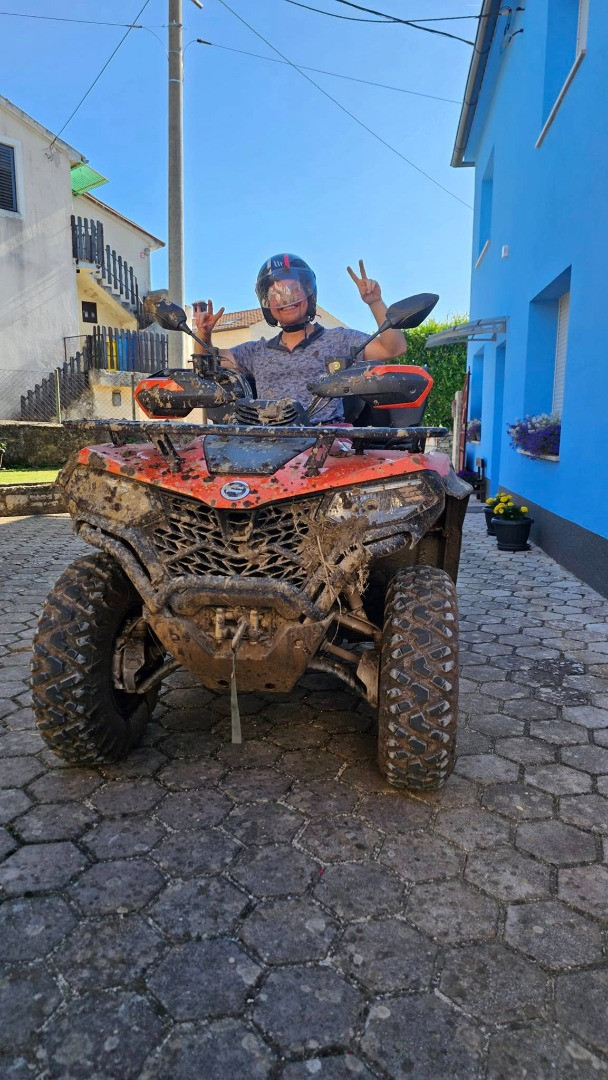 Black Radovan's - Quad Tours in Istria Žužići